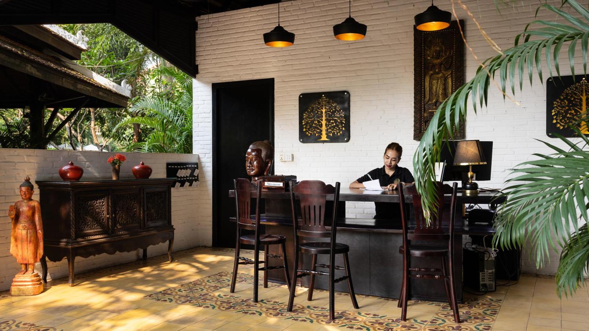 Pavillon D'Orient Boutique Hotel Siem Reap Exterior photo