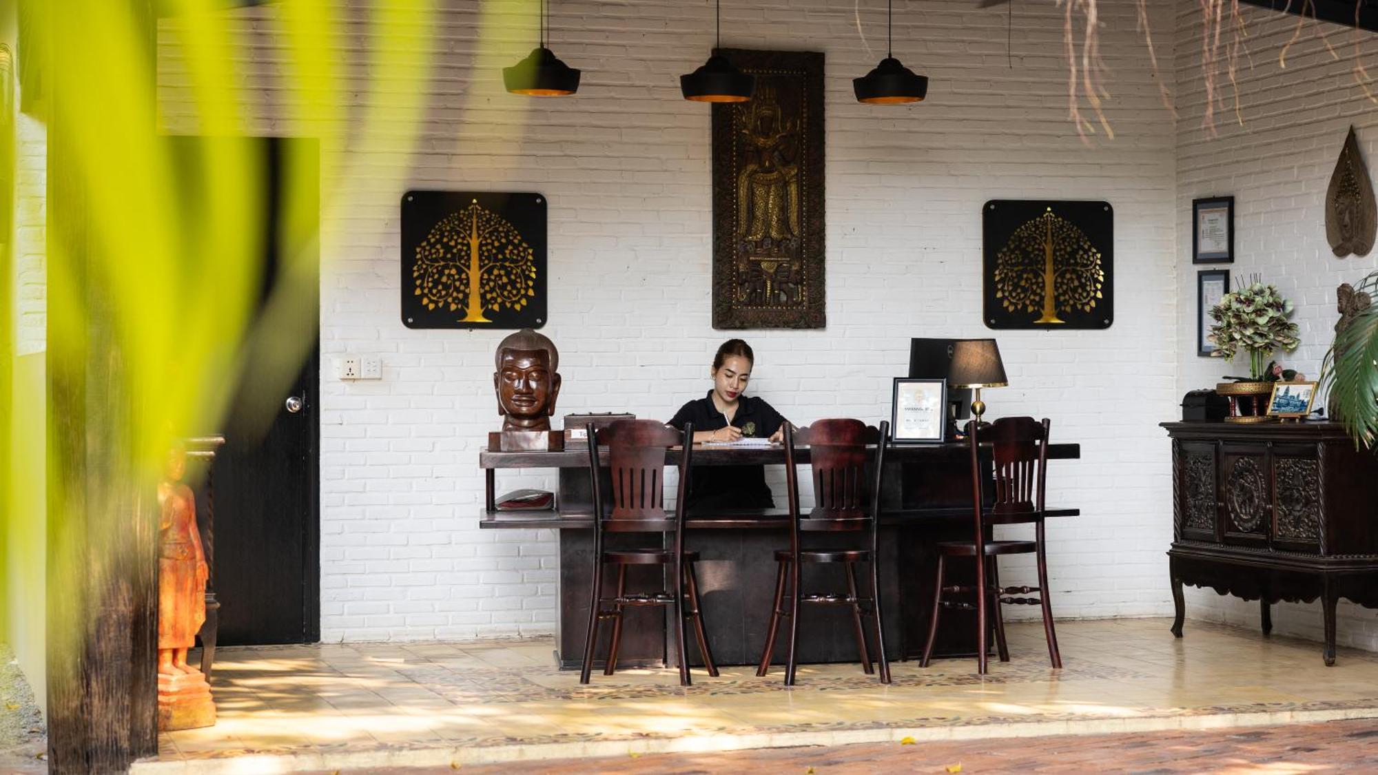 Pavillon D'Orient Boutique Hotel Siem Reap Exterior photo